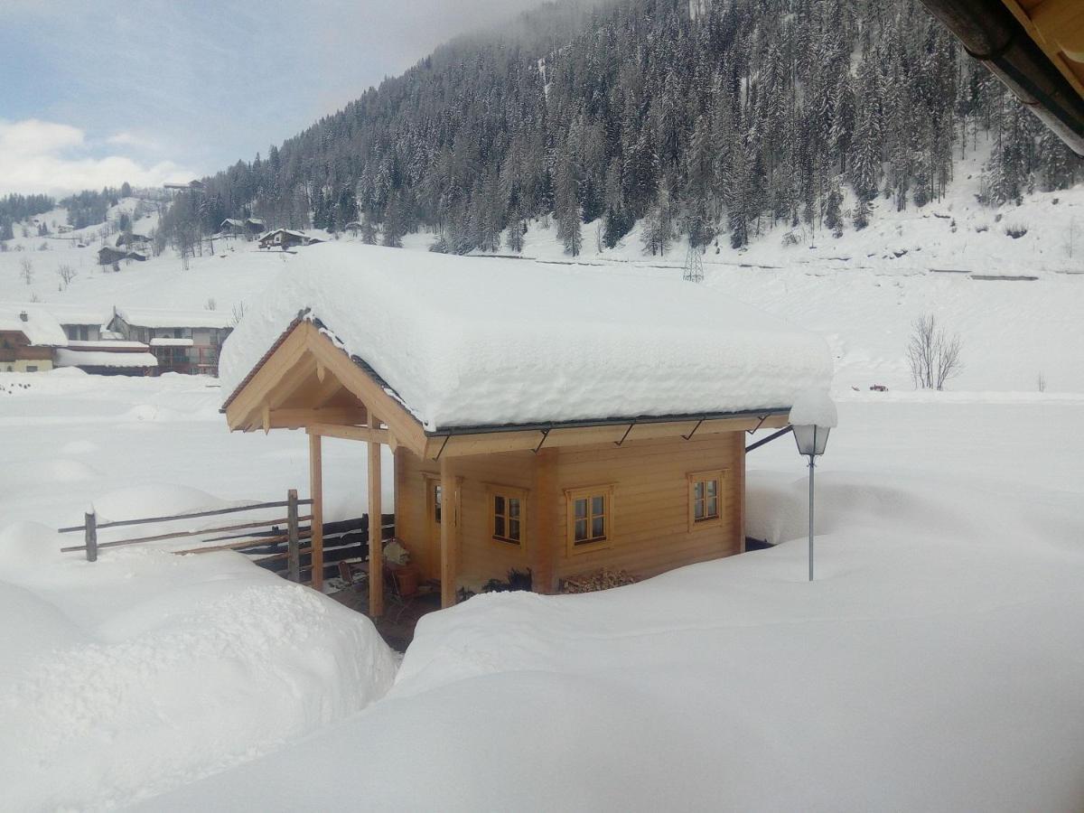 Schlosswirt Chalets & Apartments Großkirchheim Екстериор снимка