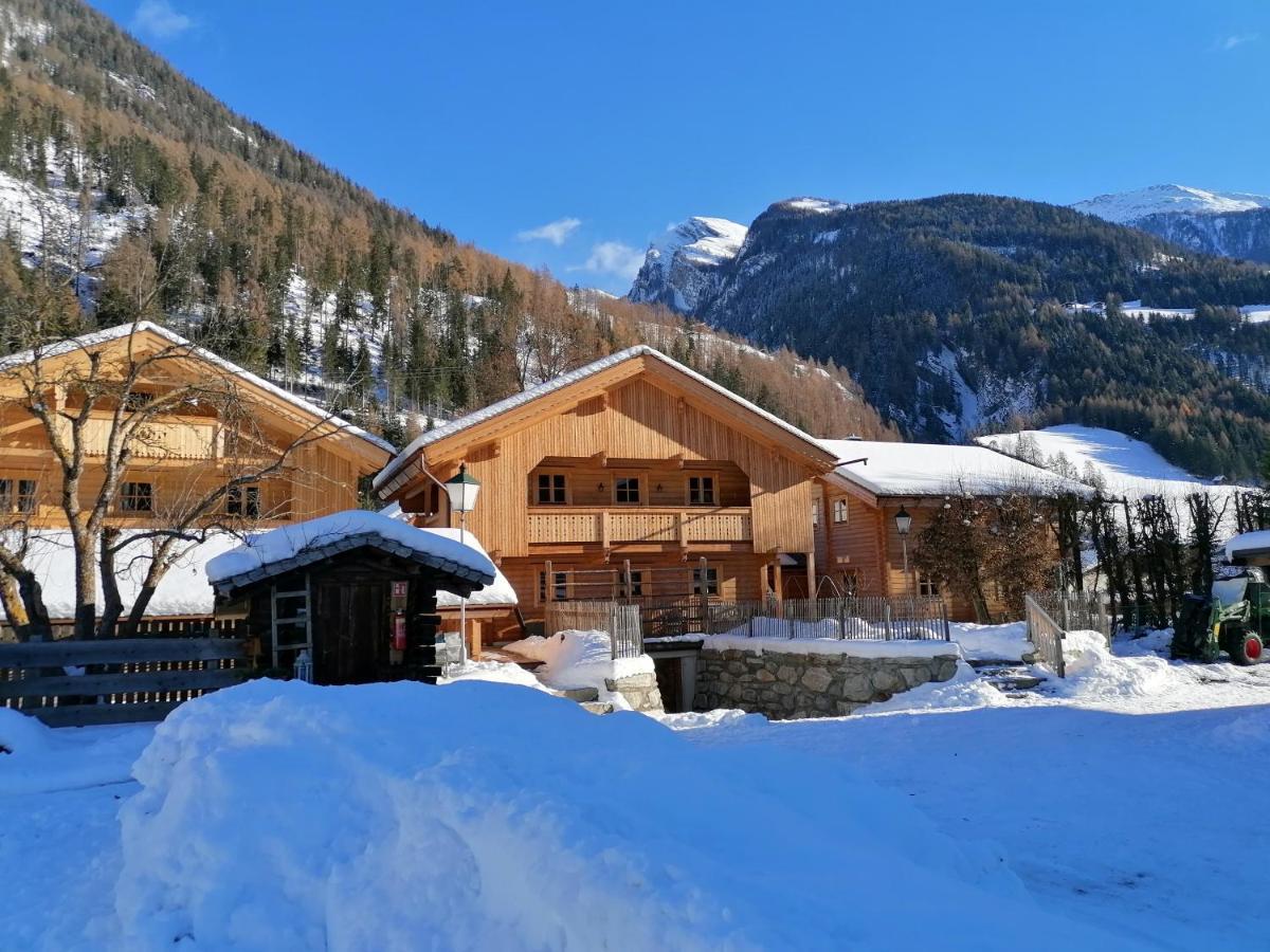Schlosswirt Chalets & Apartments Großkirchheim Екстериор снимка