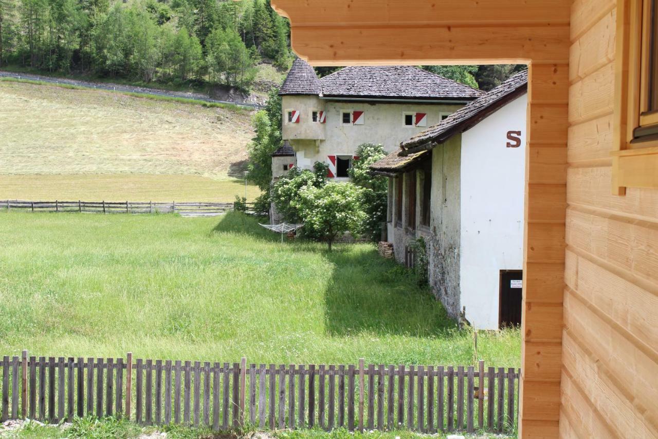 Schlosswirt Chalets & Apartments Großkirchheim Екстериор снимка